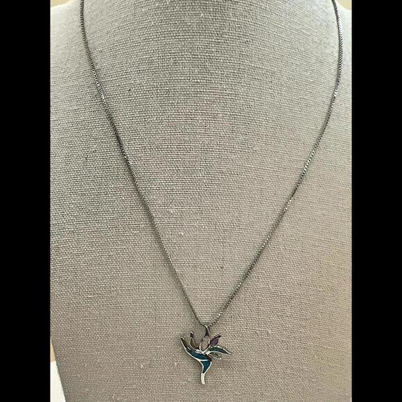 Stunning Silver and Opal Floral Pendant Necklace - Picture 5 of 11